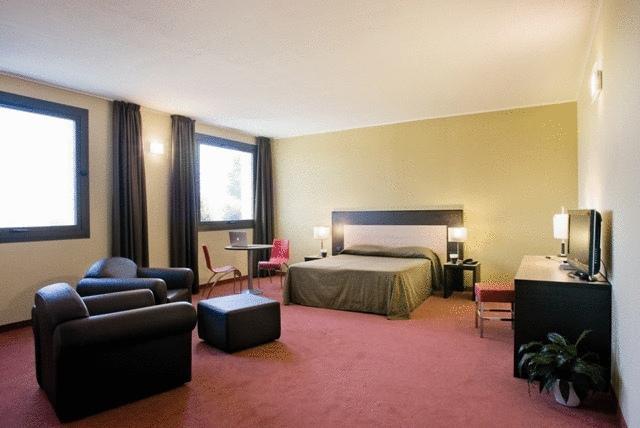 Hotel Don Camillo 브레셀로 객실 사진